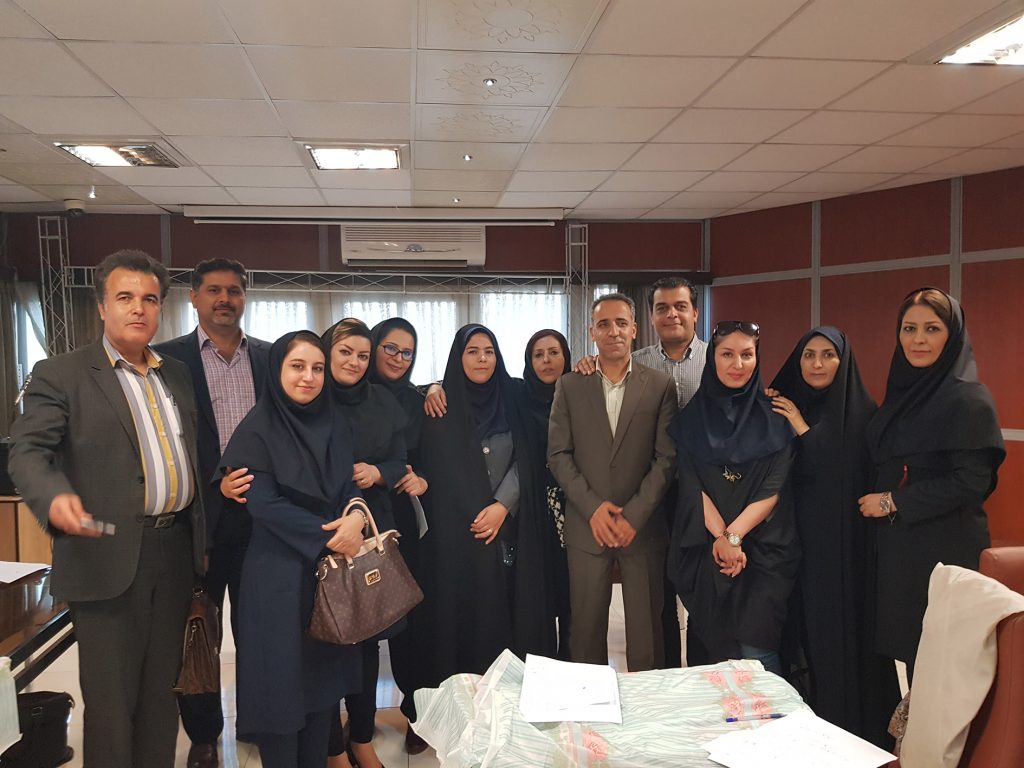 جمعی از نمایندگان مسوولین فنی کشور در جلسه تیرماه سازمان